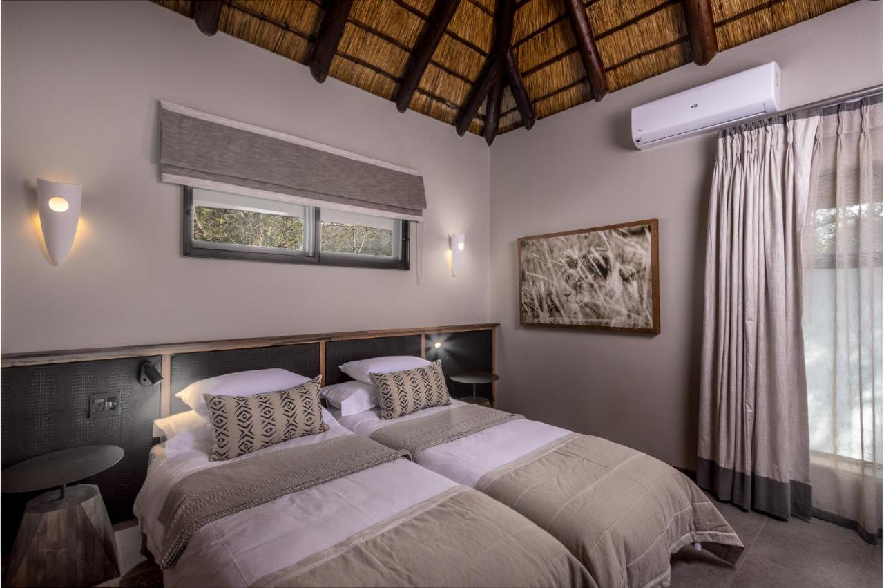 Simbavati Waterside Villa Klaserie Private Nature Reserve Exterior foto
